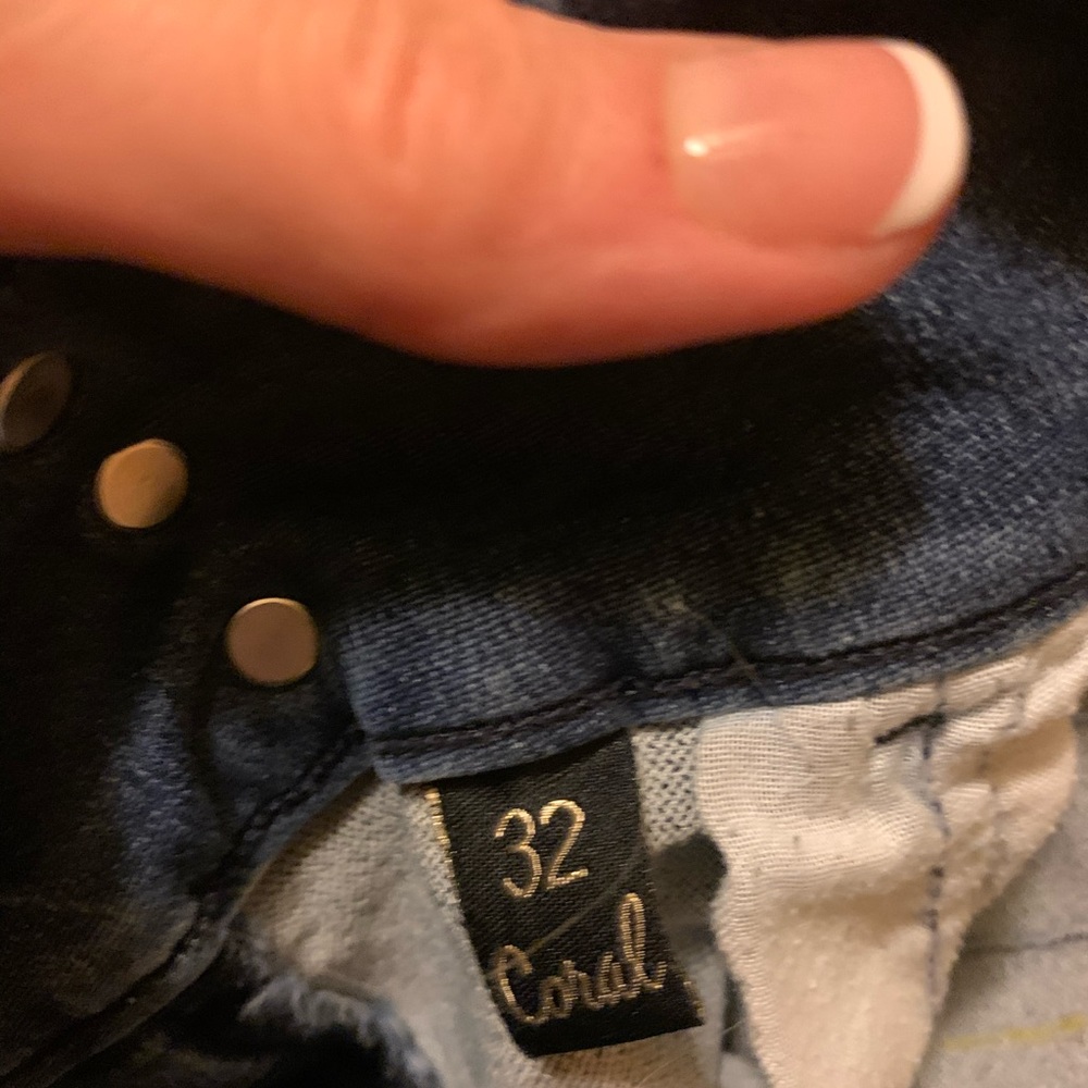 Jeans - Picture 3 of 6